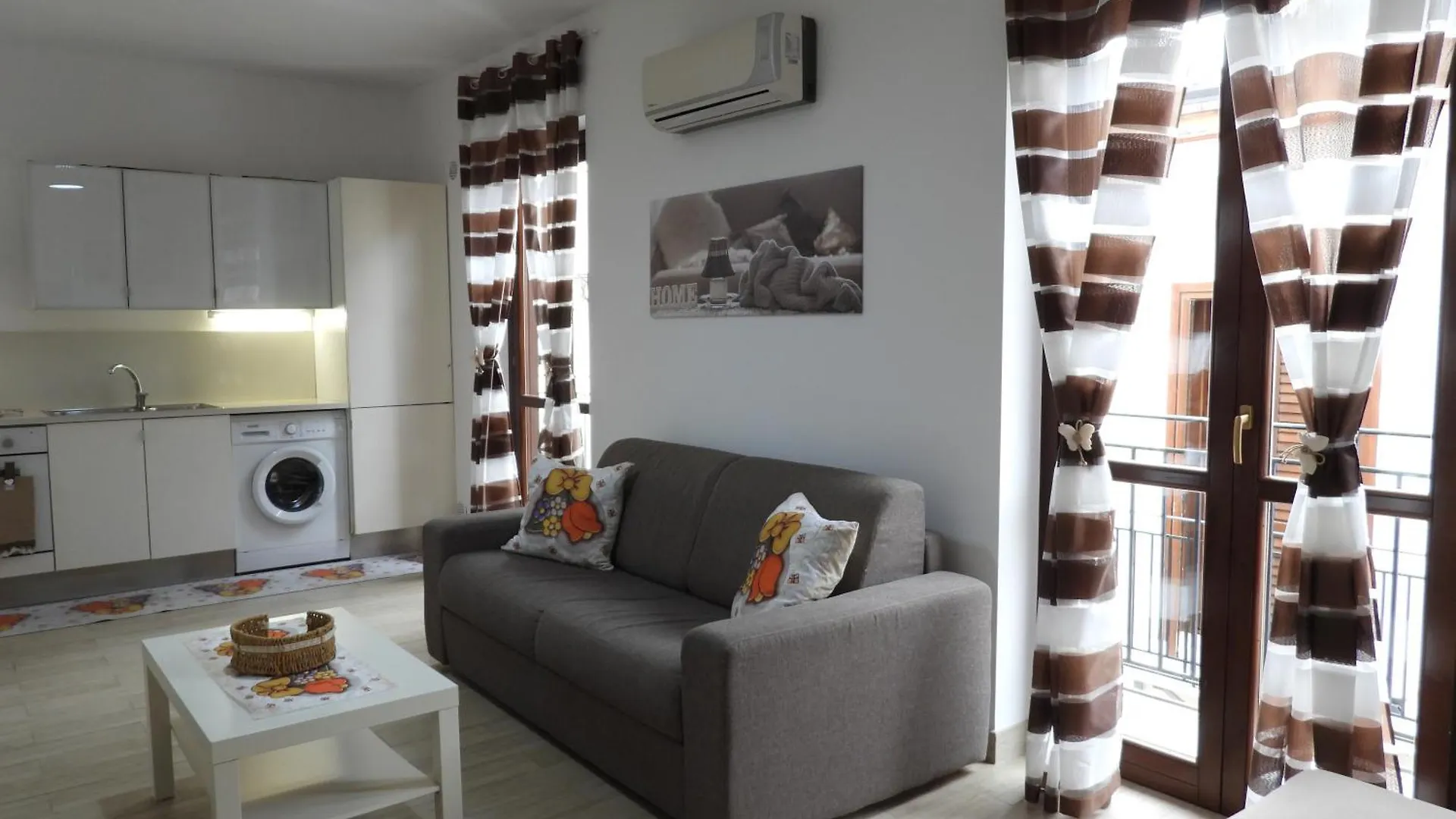 A Casa Di Eli Apartment Palermo Italy