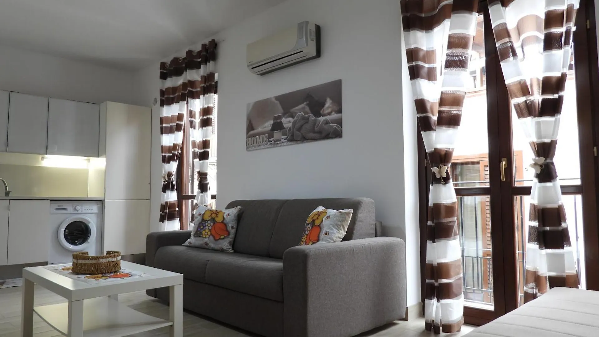 A Casa Di Eli Apartment Palermo 0*,
